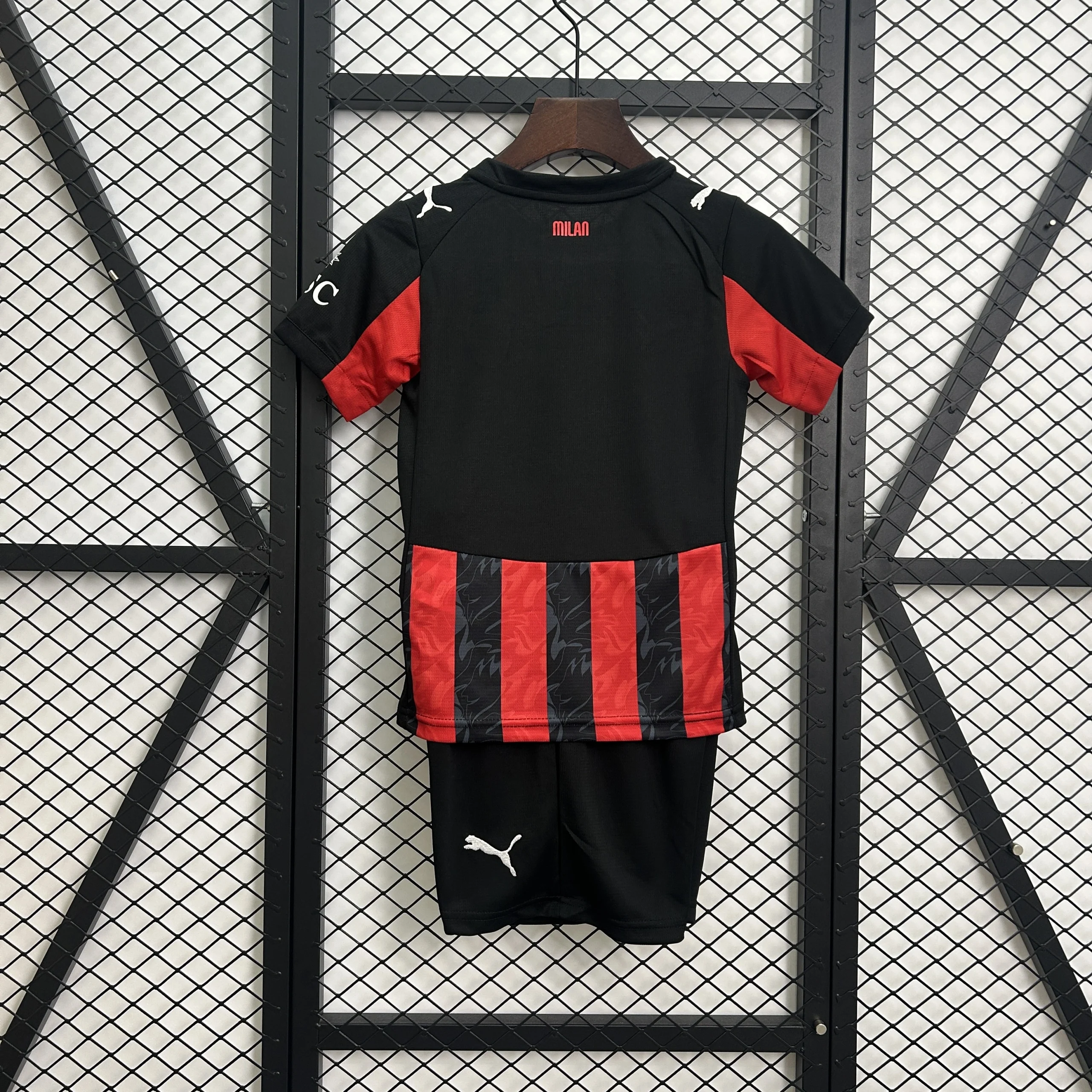 AC Milan Soccer Jersey Home Kids Kit Jersey+Shorts 2025/26 - Image 2