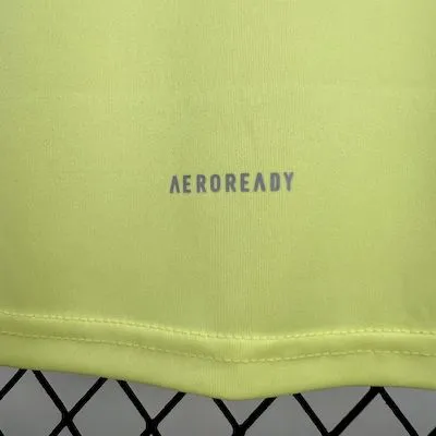 Real Madrid Soccer Jersey Yellow Goalkeeper Kids Kit Jersey+Shorts 2025/26 - Image 3