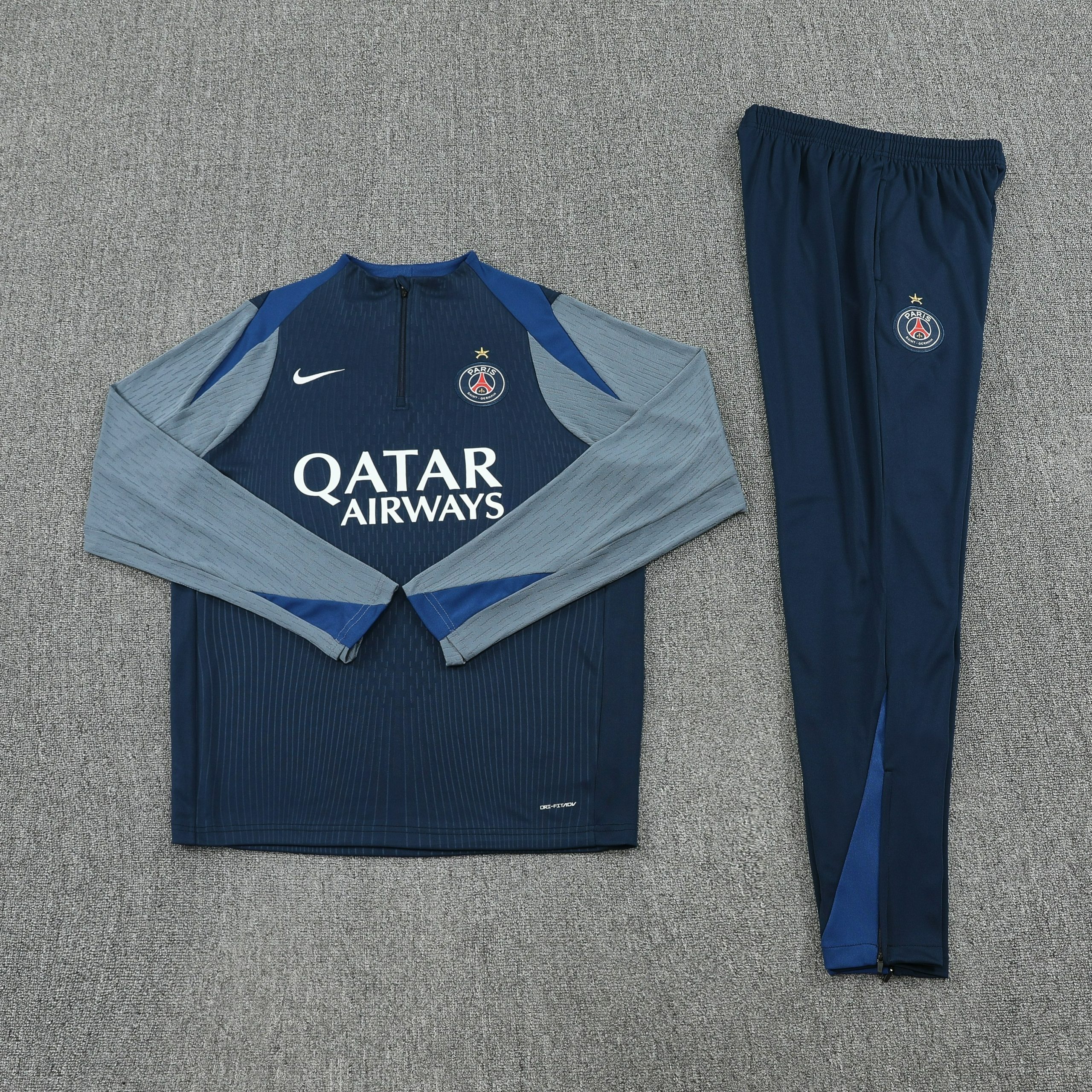 PSG Training Kit (Sweatshirt+Pants) 2025/26 - Player Version (With Star) - Image 3
