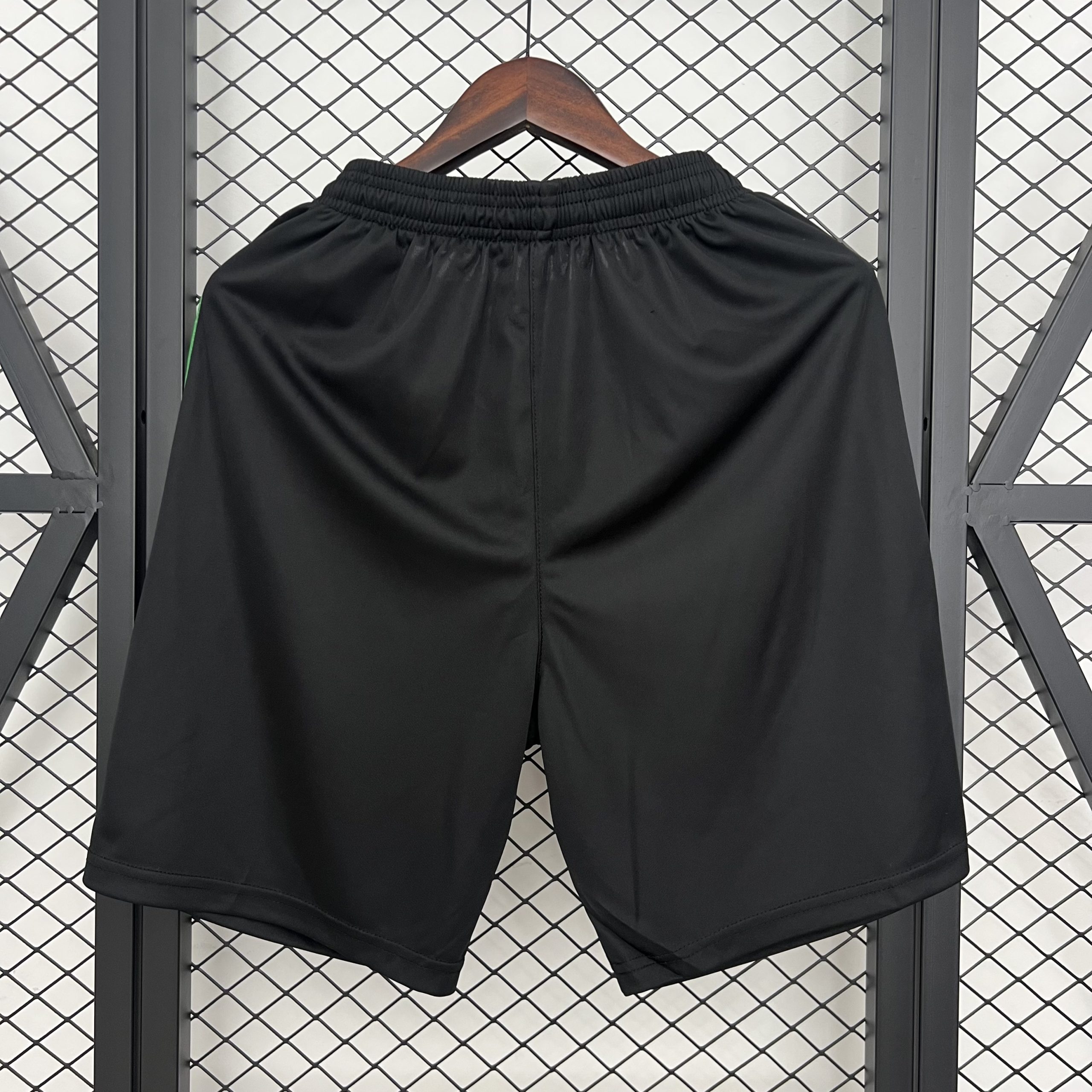 Real Betis Home Custom Soccer Shorts 2025/26 - Image 2