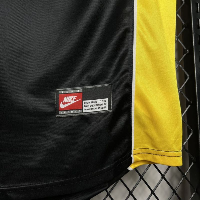 Borussia Dortmund Retro Jersey Away Soccer Shirt 1998-2000 - Image 4