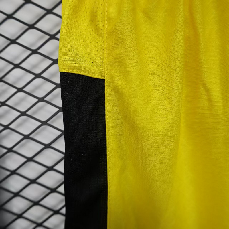 Borussia Dortmund Home Custom Shorts 2025/26 - Image 4