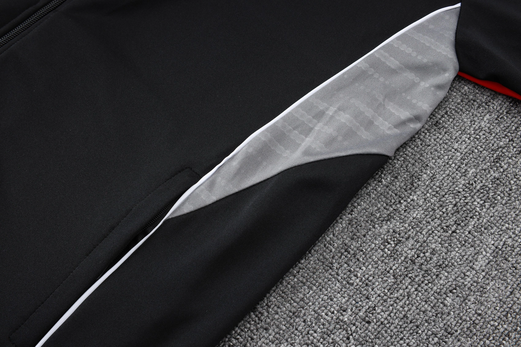 Arsenal Training Kit (Jacket+Pants) Black 2025/26 - Image 2