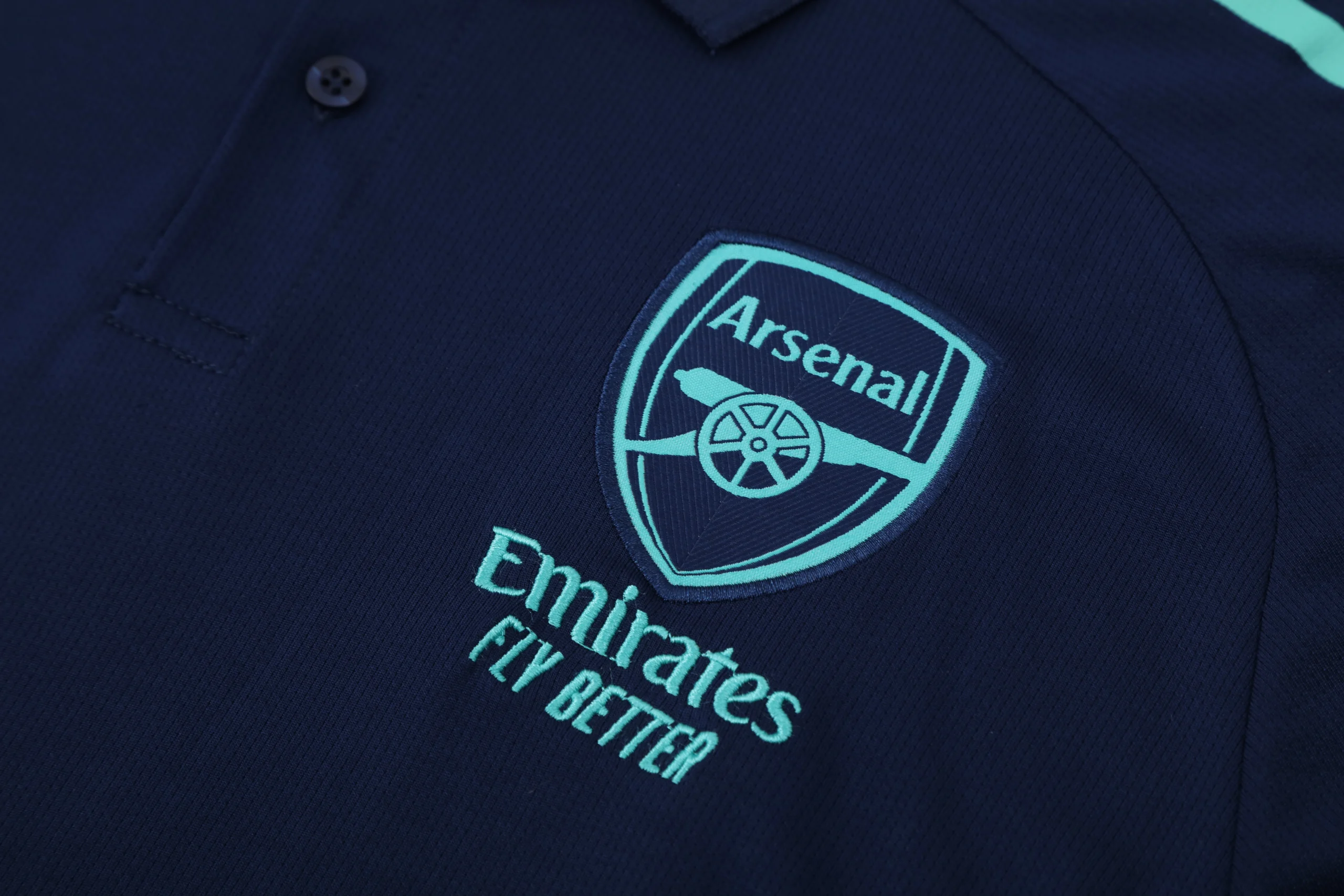 Arsenal Training Kit (Polo+Pants) 2025/26 - Image 4