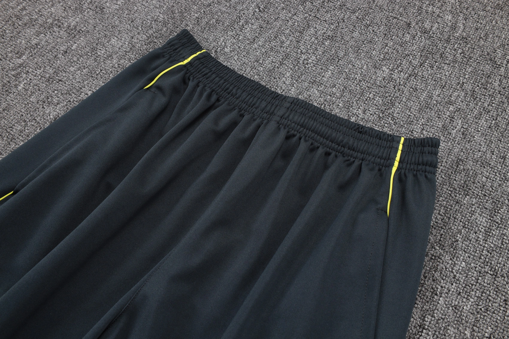 Real Madrid Training Kit (Jacket+Pants) Deep Grey 2025/26 - Image 6