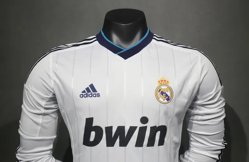 Real Madrid Retro Jersey Home Long Sleeve Soccer Shirt 2012/13 - Image 3