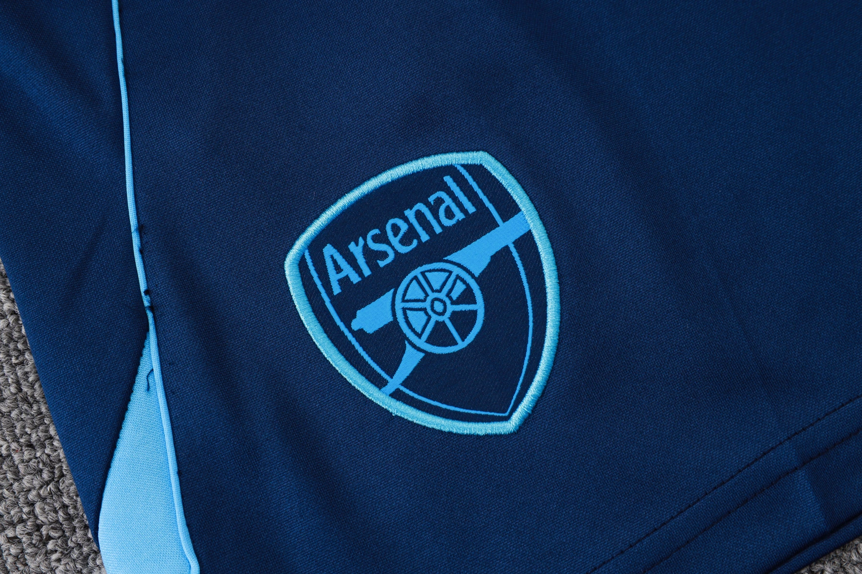 Arsenal Sleeveless Training Kit Blue 2025/26 - Image 4