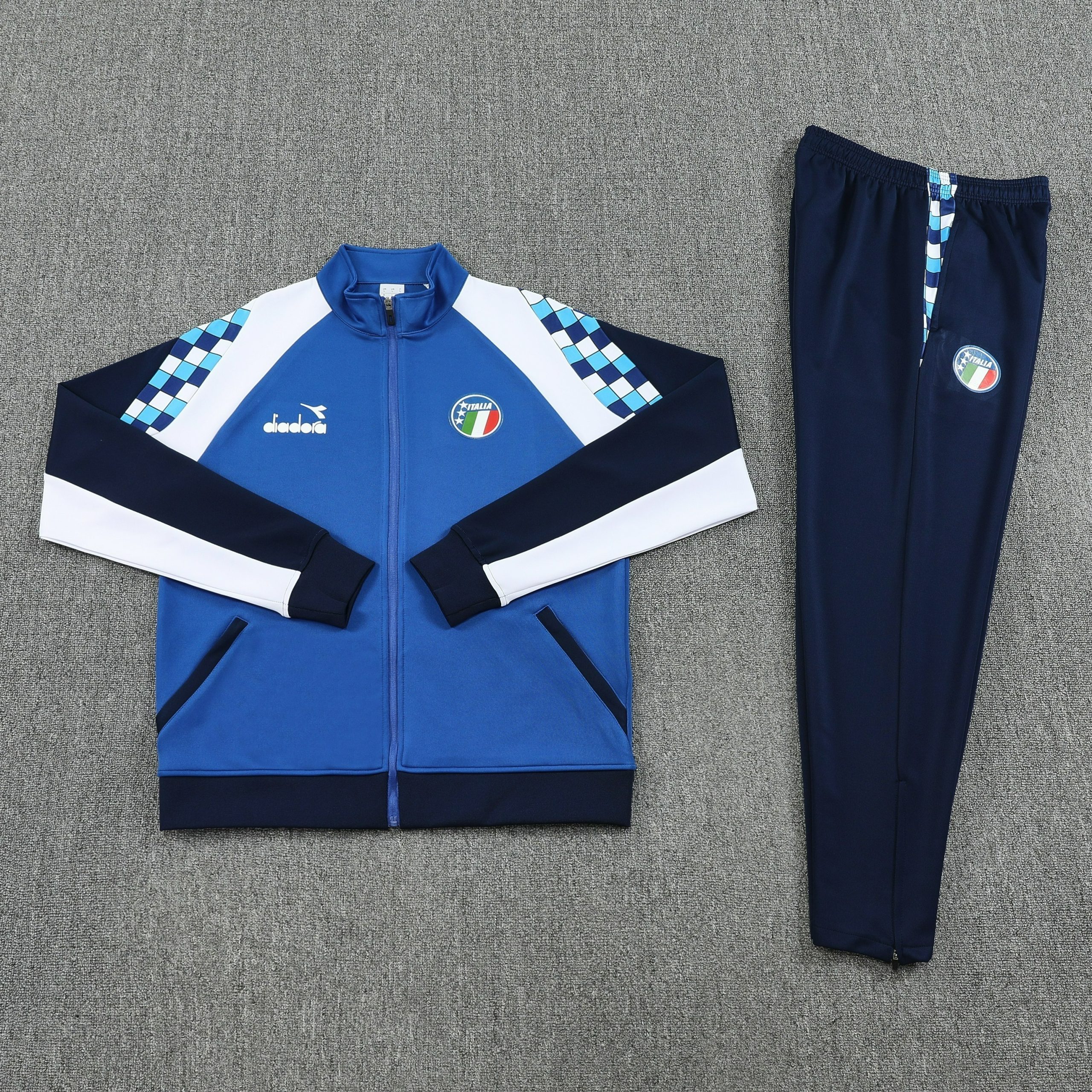 Italy Chandal Retro Training Kit (Jacket+Pants) 2025 - Image 3