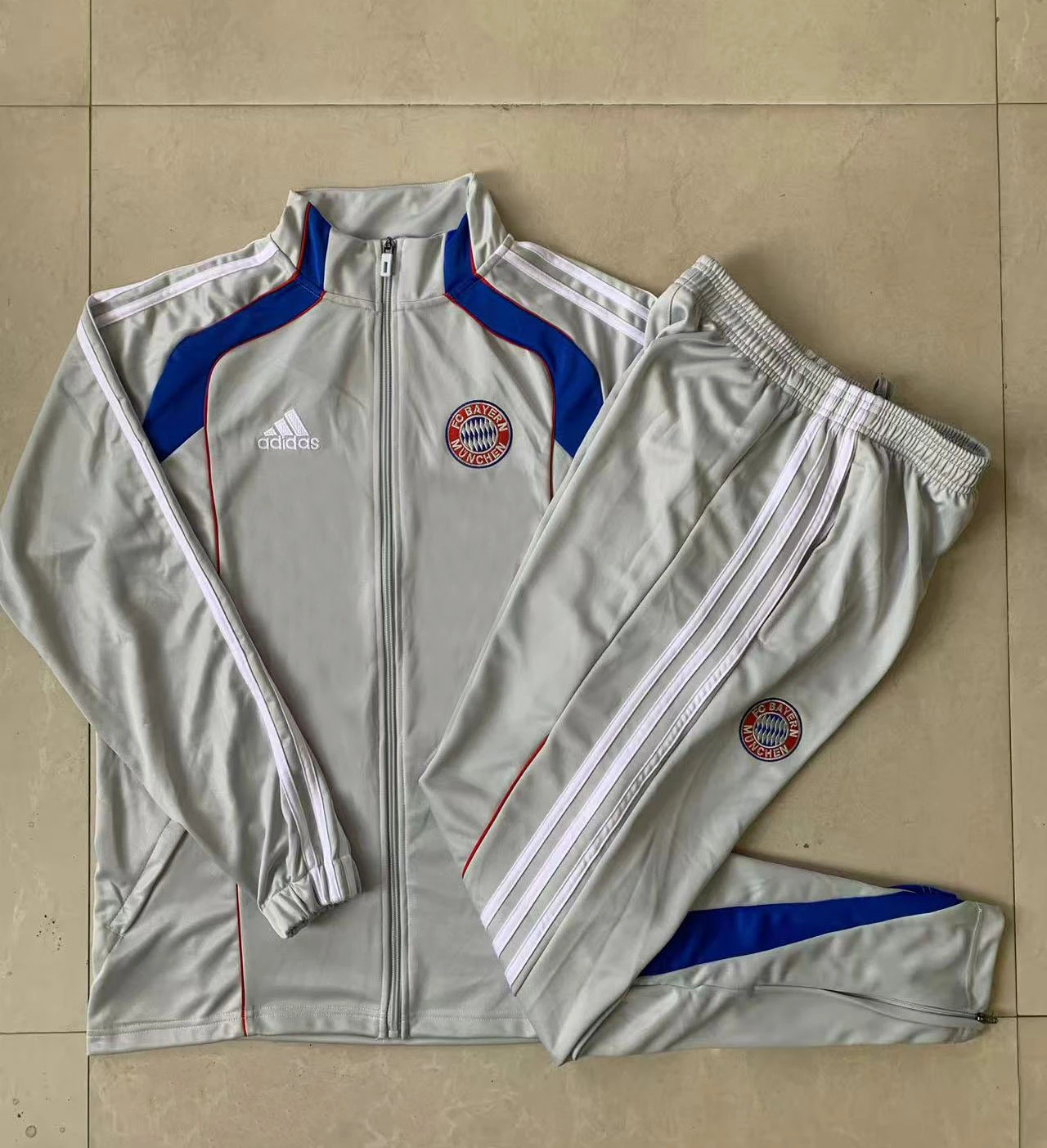 Kids Bayern Munich Training Kit (Jacket+Pants) Light Grey 2025/26