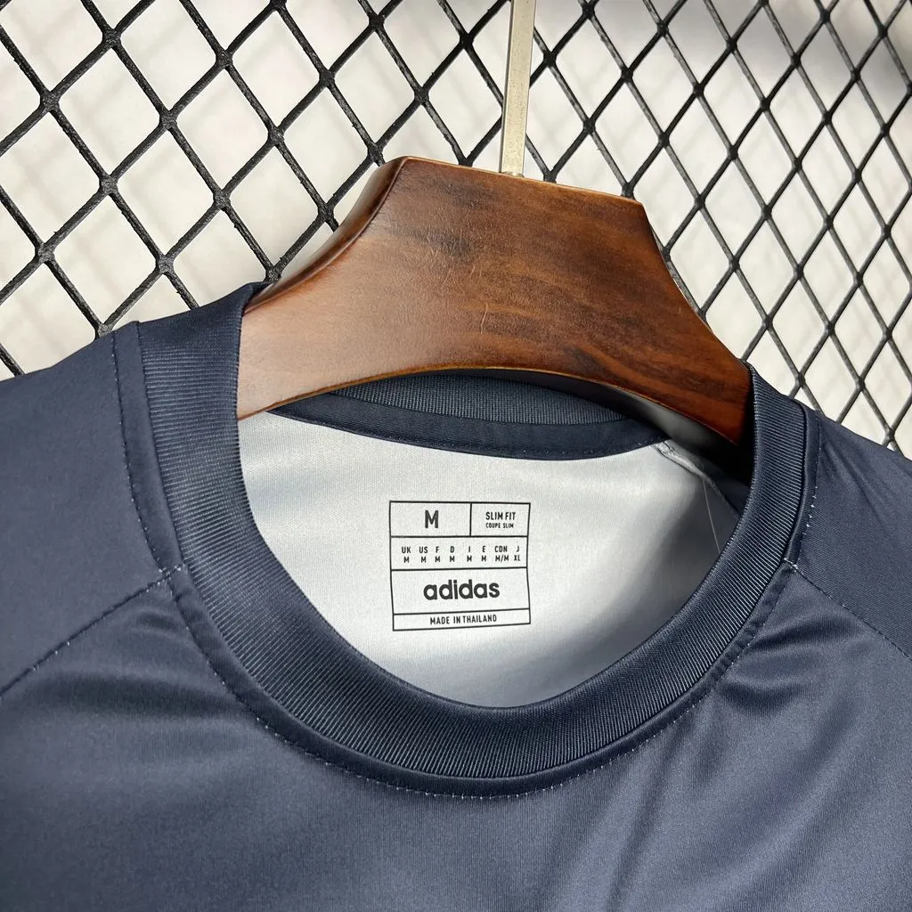 Juventus Soccer Jersey Pre-Match Custom Shirt 2024/25 - Image 5