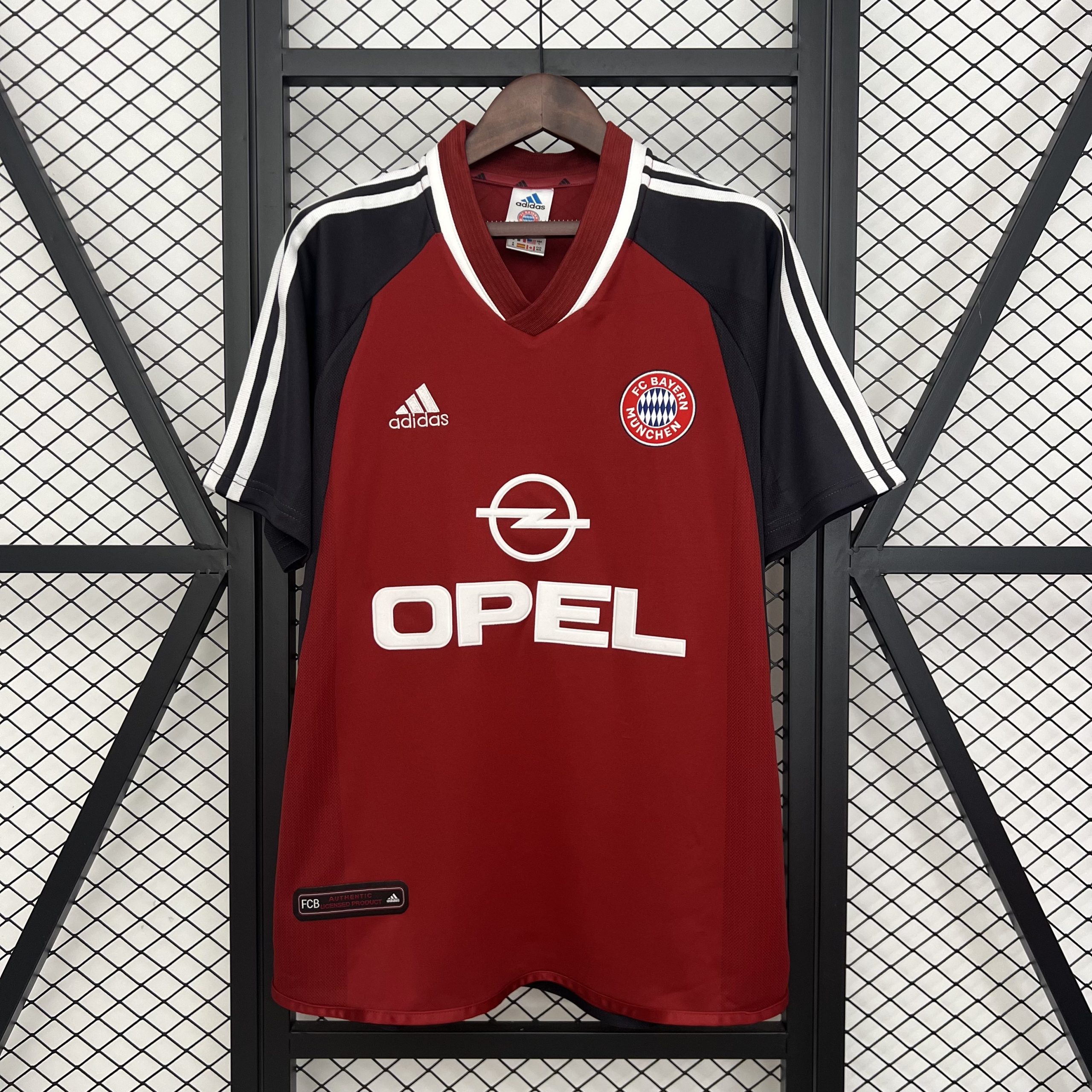 Bayern Munich Retro Jersey Home Soccer Shirt 2001-02