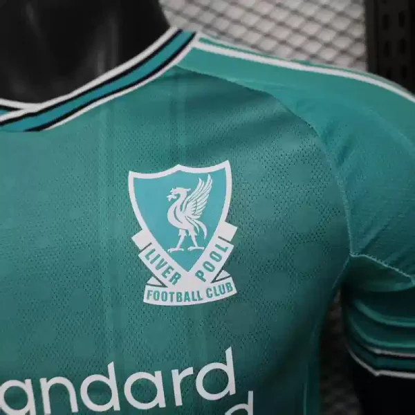 Liverpool Football Jersey Third Away Shirt 2025/26 - Image 4