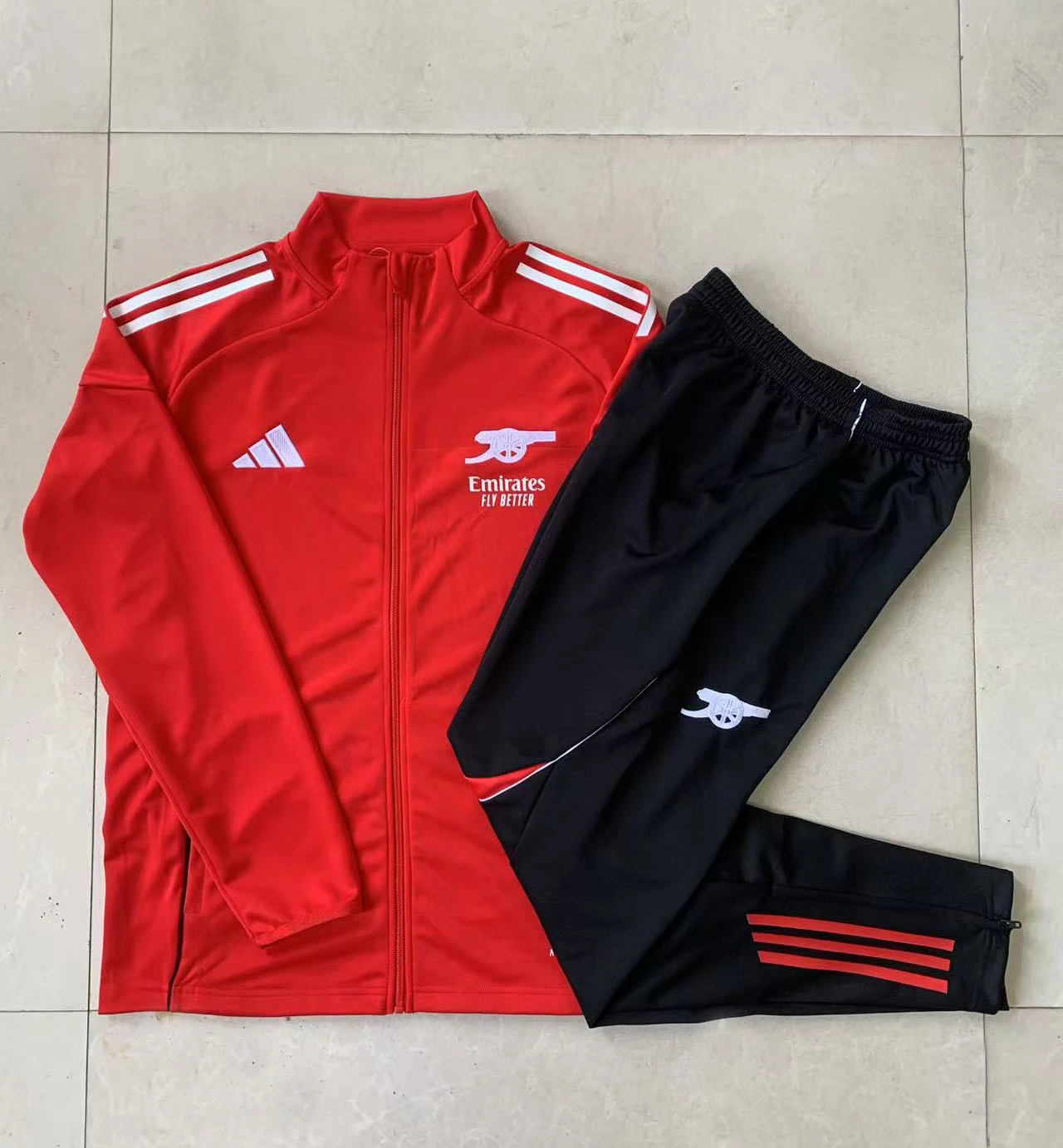 Kids Arsenal Training Kit (Jacket+Pants) Red 2025/26 - Image 2