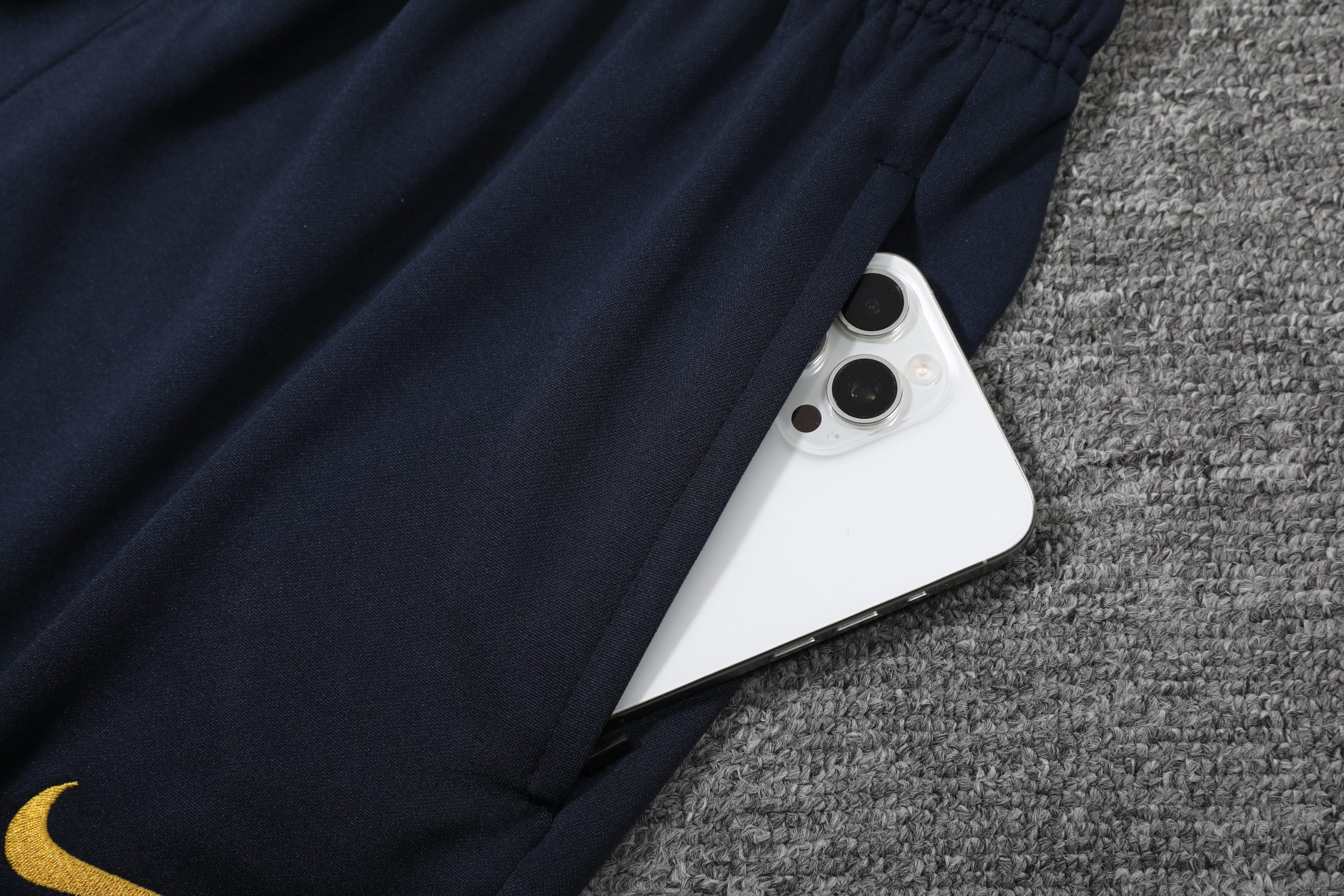 Inter Milan Training Kit (Polo+Pants) 2025/26 - Image 3