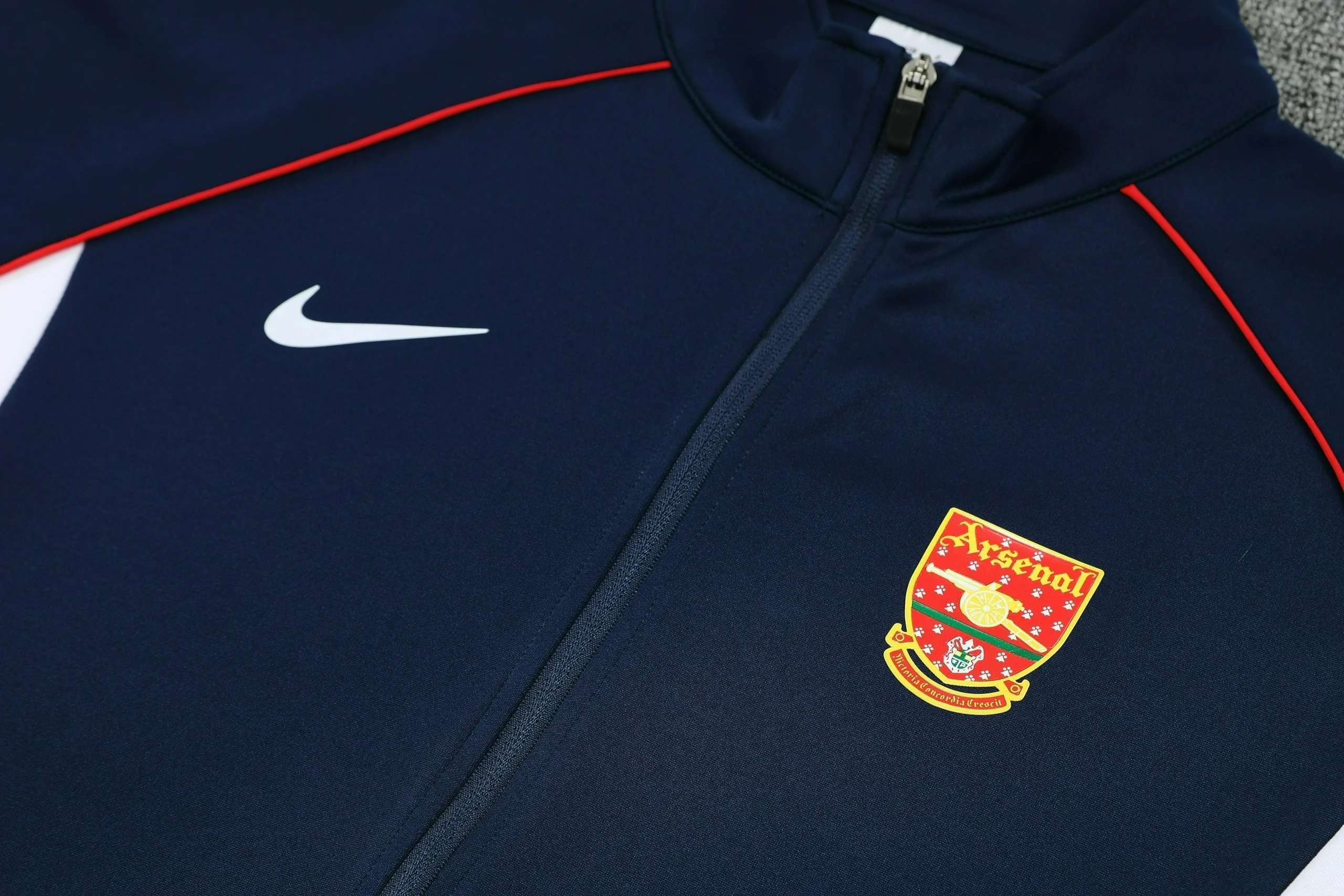 Arsenal Retro Training Kit (Jacket+Pants) Blue 2025/26 - Image 4