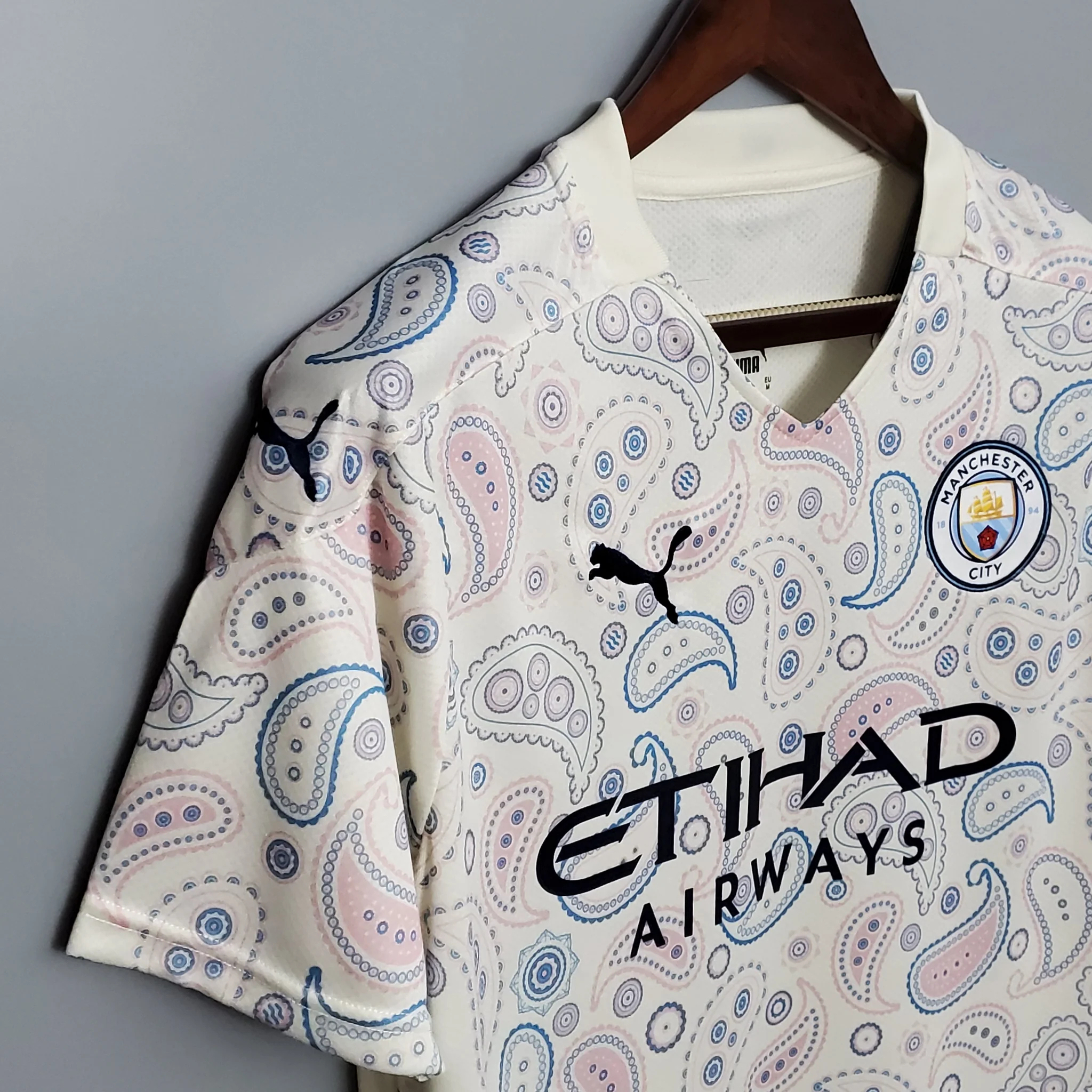 Manchester City Retro Football Jersey Away Shirt 2020/21 - Image 2