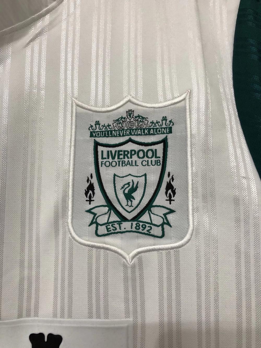 Liverpool Retro Football Jersey Away Custom Shirt 1995/96 - Image 3