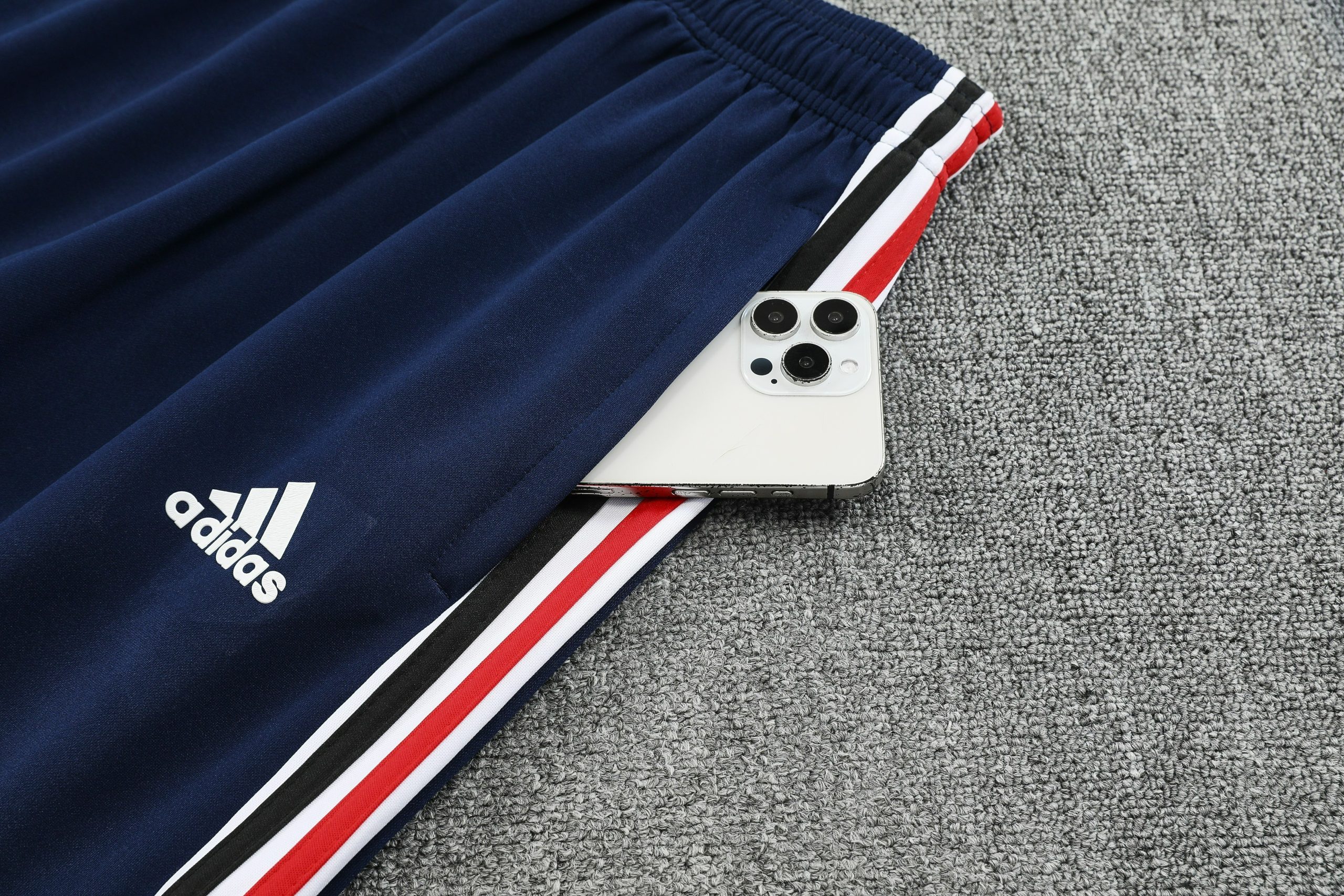 France Retro Training Kit (Jacket+Pants) 2025 - Image 4
