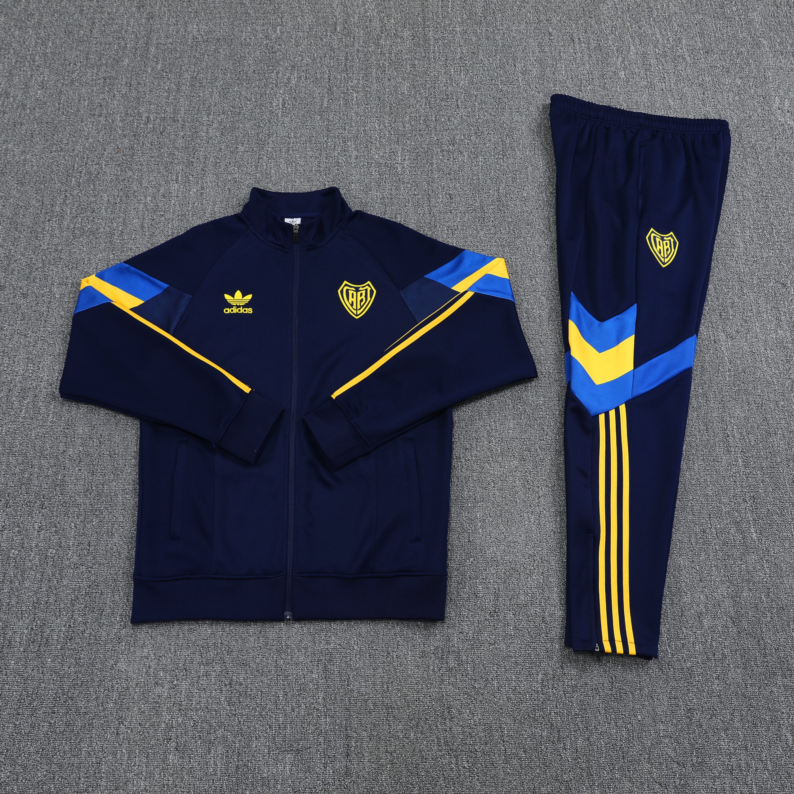 Boca Juniors Training Kit (Jacket+Pants) 2025/26 - Image 3