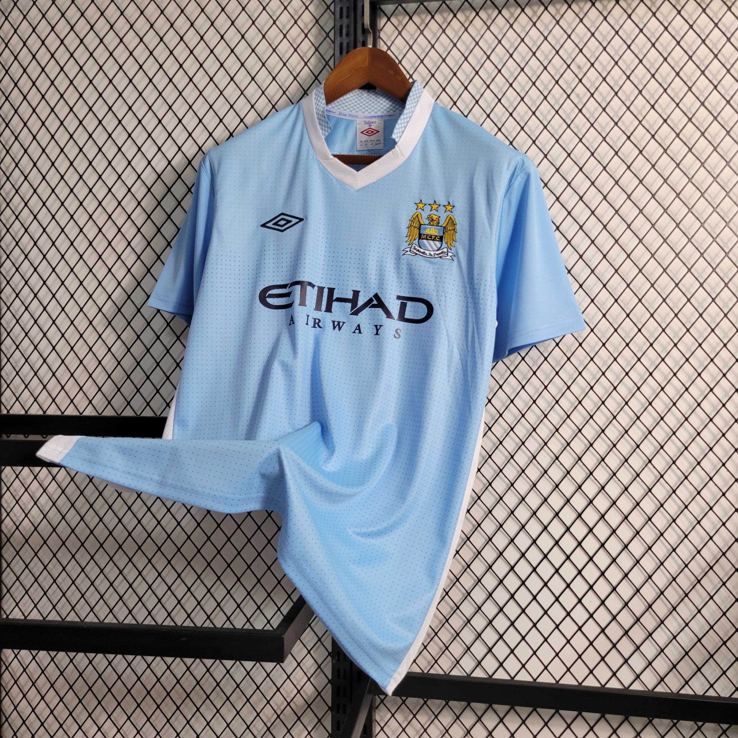 Manchester City Retro Home Football Jersey Shirt 2011/12 - Image 2