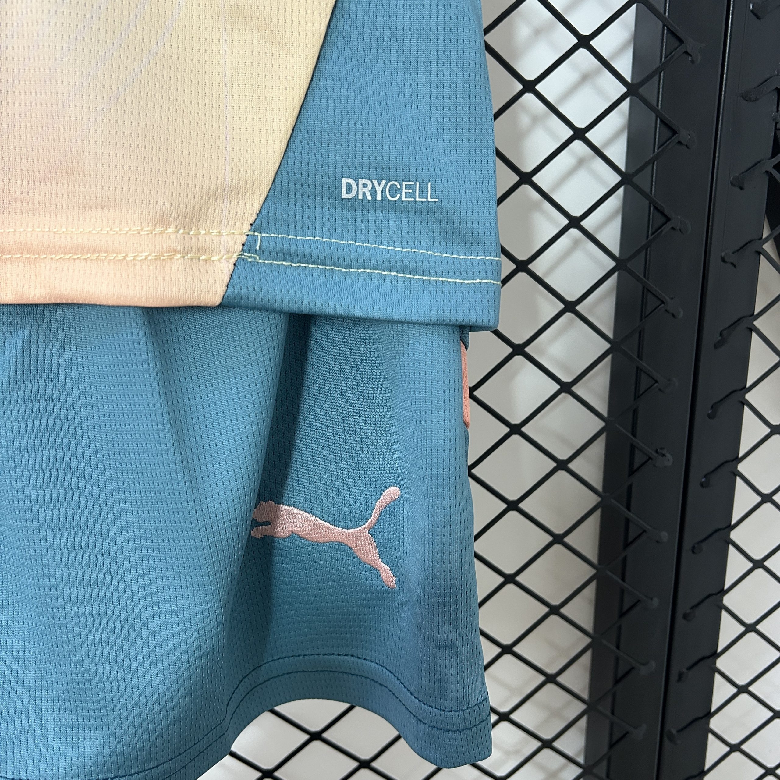 Manchester City Fourth Away Kids Kit Jersey+Shorts 2024/25 - Image 5