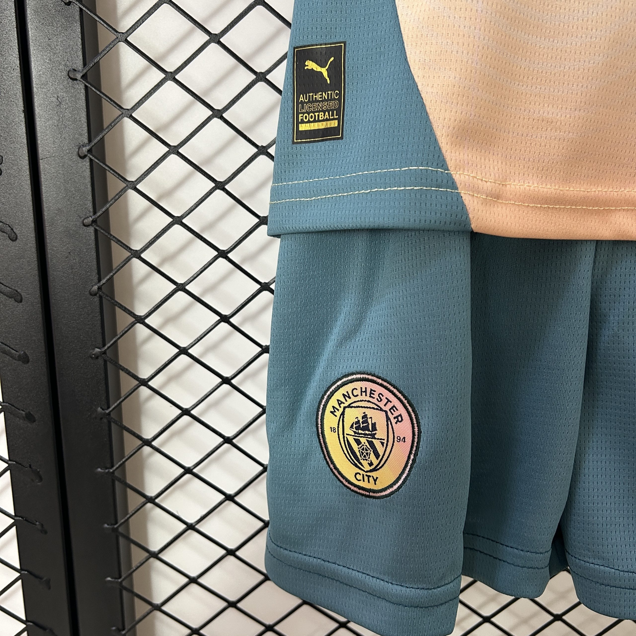 Manchester City Fourth Away Kids Kit Jersey+Shorts 2024/25 - Image 6