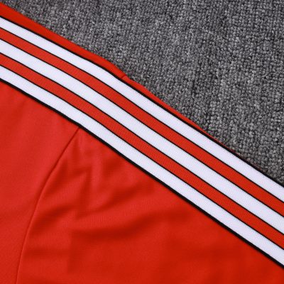 Alternative view of Manchester United Training Kit (Sweatshirt+Pants) Red 2025/26