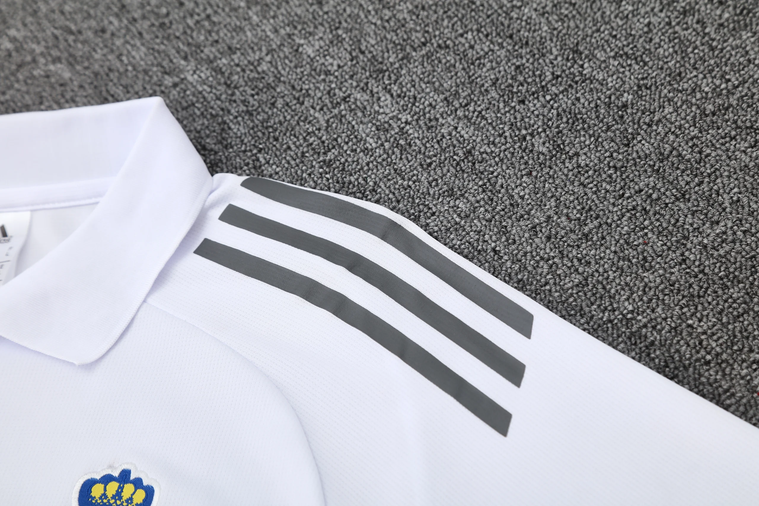 Al Nassr Training Kit (Polo+Pants) White 2025/26 - Image 4