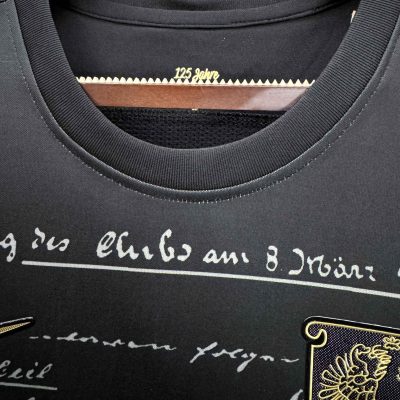 Alternative view of Eintracht Frankfurt Football Jersey 125th Anniversary Edition Shirt 2024/25