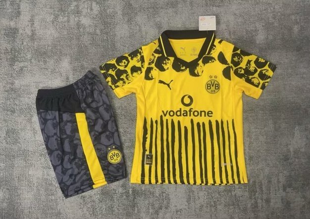 Borussia Dortmund Special Edition Kids Kit Jersey+Shorts 2025/26
