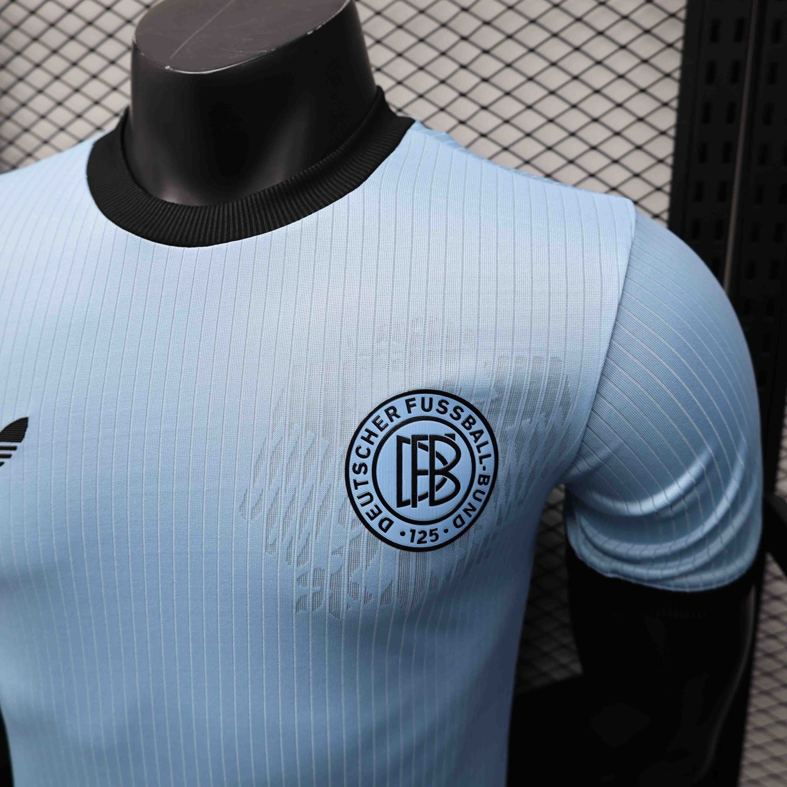 Germany 125th Anniversary Goalkeeper Shirt 2025 - Image 4