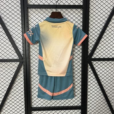 Alternative view of Manchester City Fourth Away Kids Kit Jersey+Shorts 2024/25