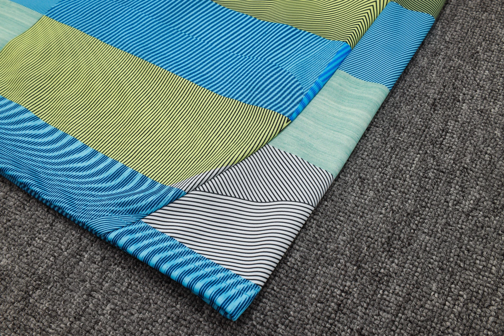 Real Madrid Training Kit (Jacket+Pants) Green 2025/26 - Image 4