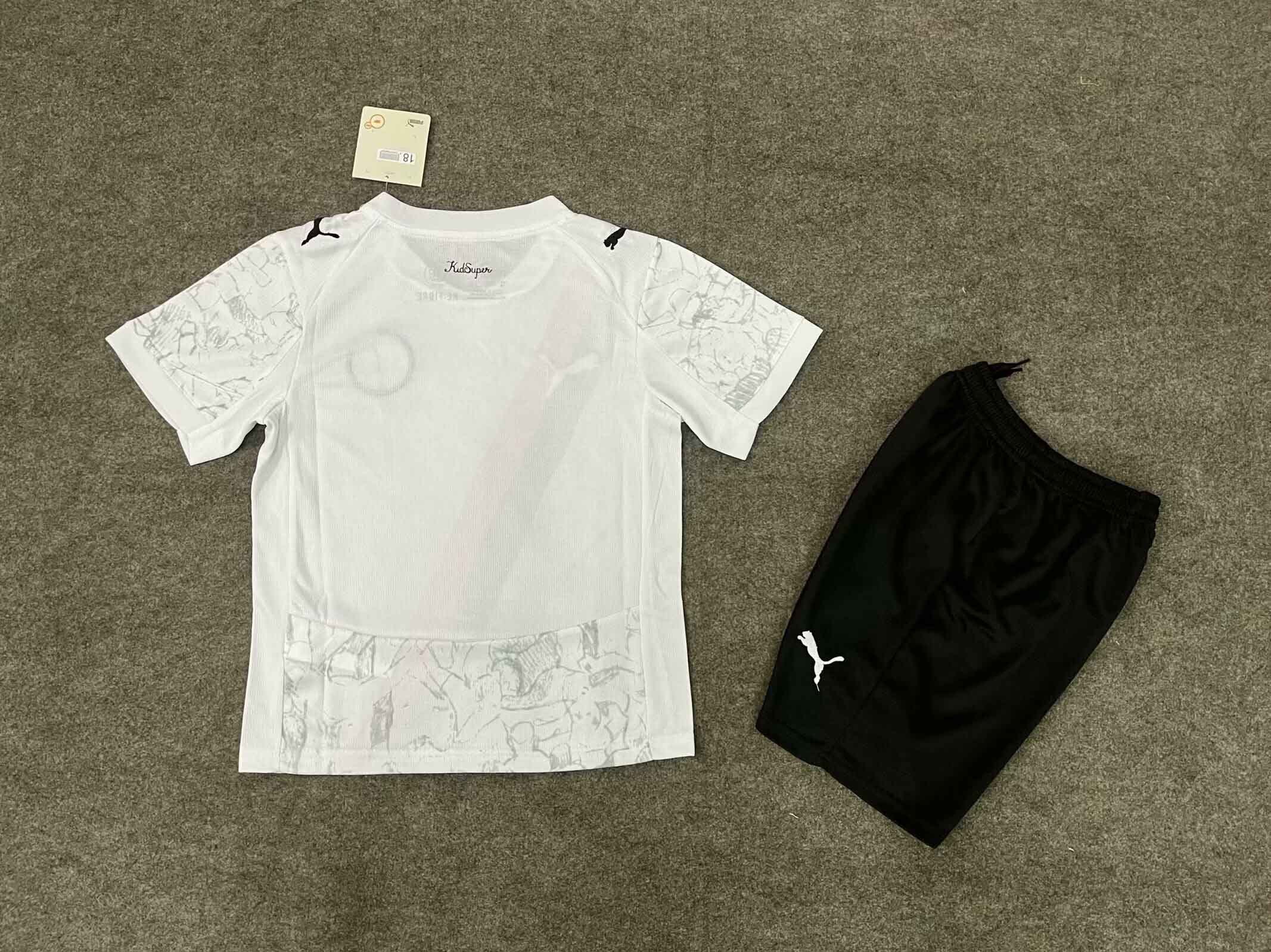 Manchester City Away Kids Kit Jersey+Shorts 2025/26 - Image 2