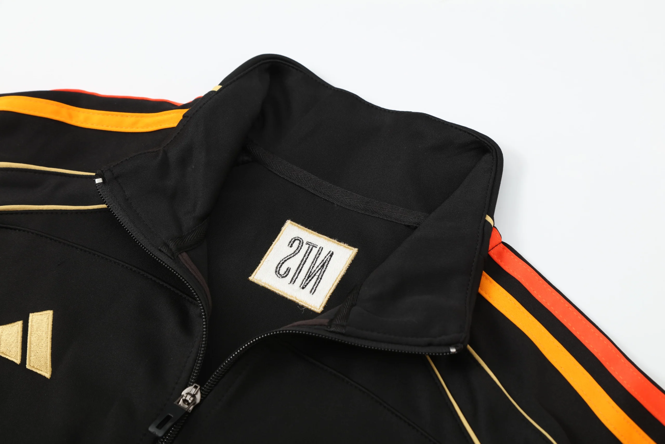 Arsenal UPB Training Kit (Jacket+Pants) Black 2025/26 - Image 4