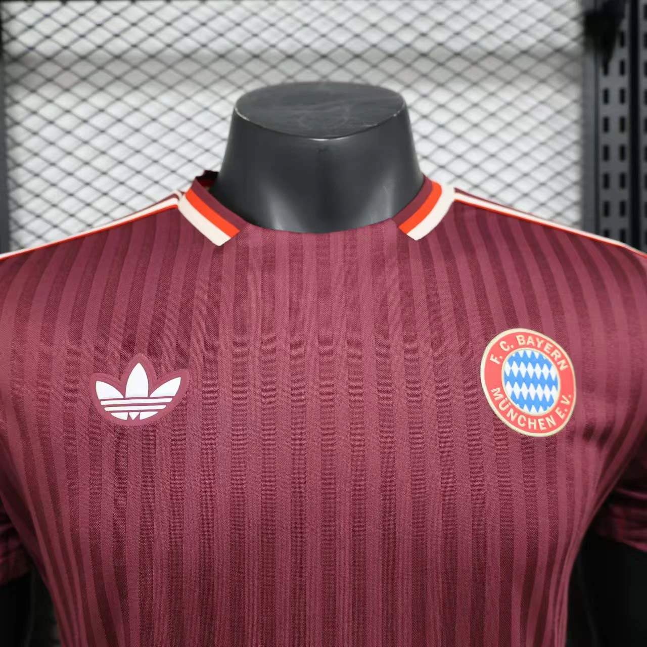 Bayern Munich Soccer Jersey Special Edition Shirt 2025/26 - Image 3