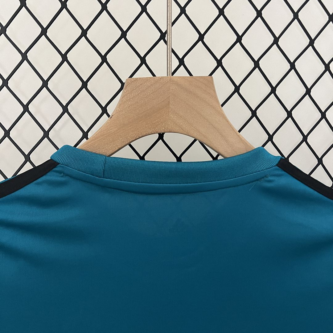 Real Madrid Retro Jersey Third Away Kids Kit Jersey+Shorts 2017/18 - Image 4