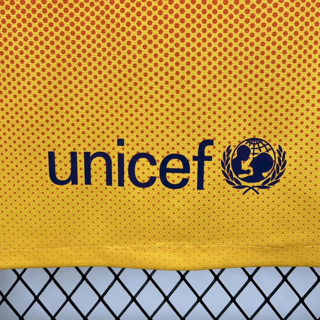 Barcelona Retro Jersey Away Soccer Shirt 2012-13 - Image 6