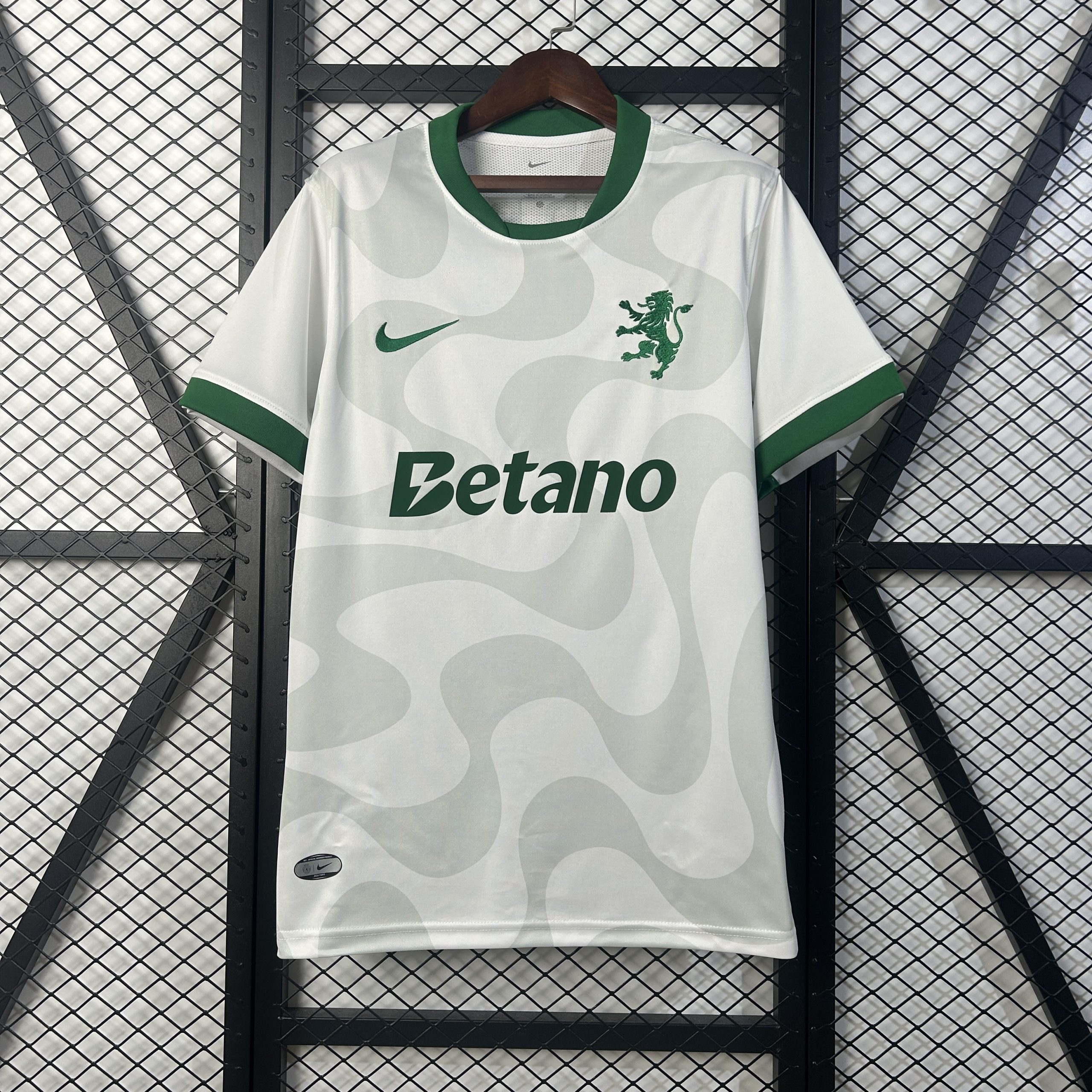 Sporting CP Soccer Jersey Fourth Away Custom Shirt 2025/26