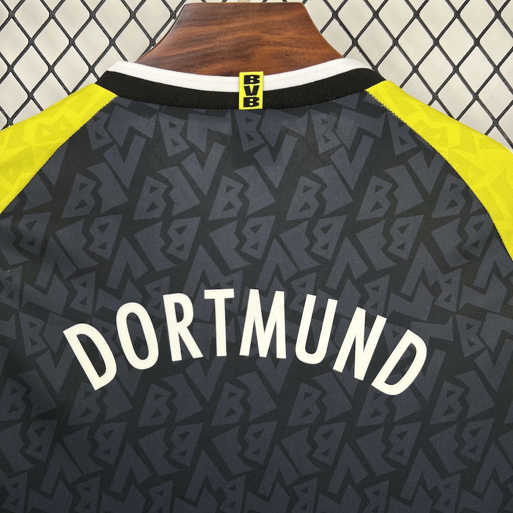 Borussia Dortmund Retro Jersey Away Soccer Shirt 1995/96 - Image 3