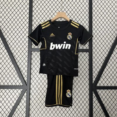 Real Madrid Retro Jersey Away Kids Kit Jersey+Shorts 2011/12