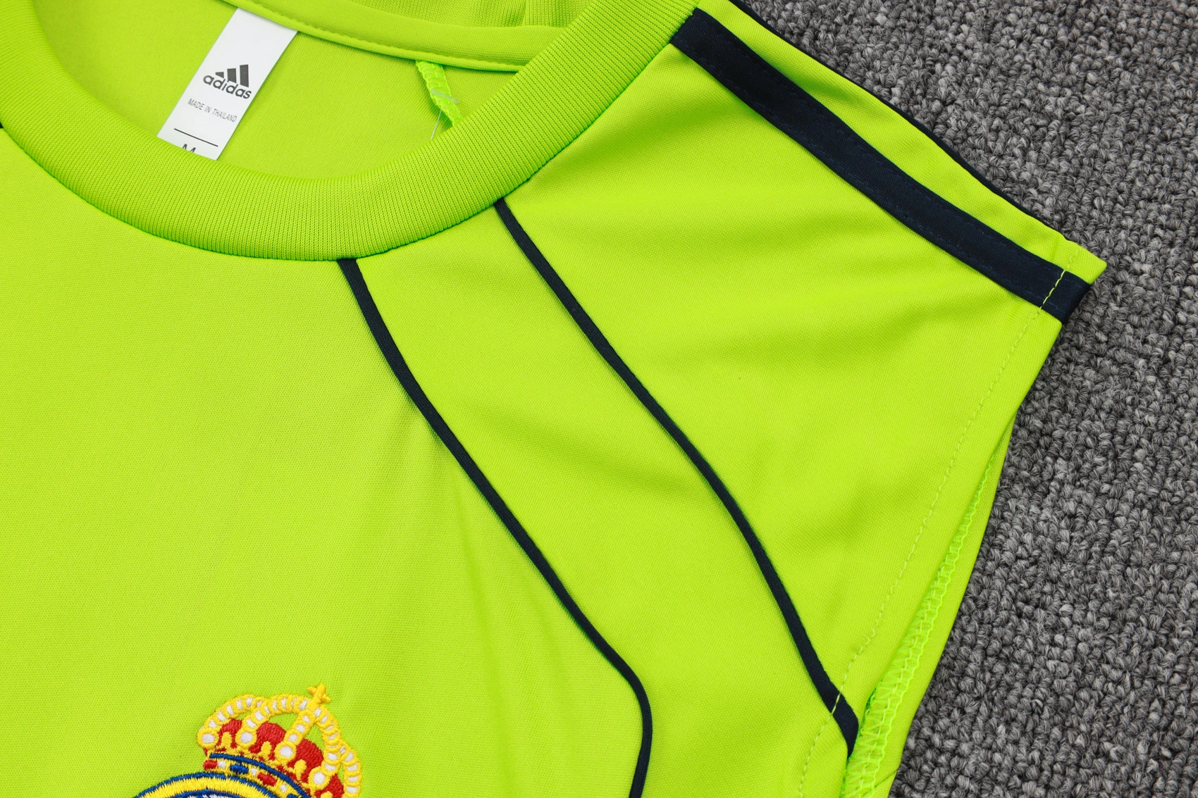Real Madrid Sleeveless Training Kit Green 2025/26 - Image 6