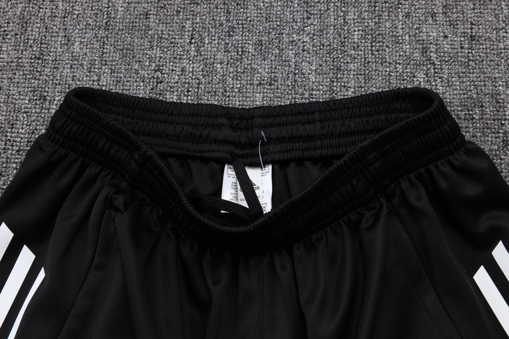 Manchester United Sleeveless Training Kit Purple 2025/26 - Image 5