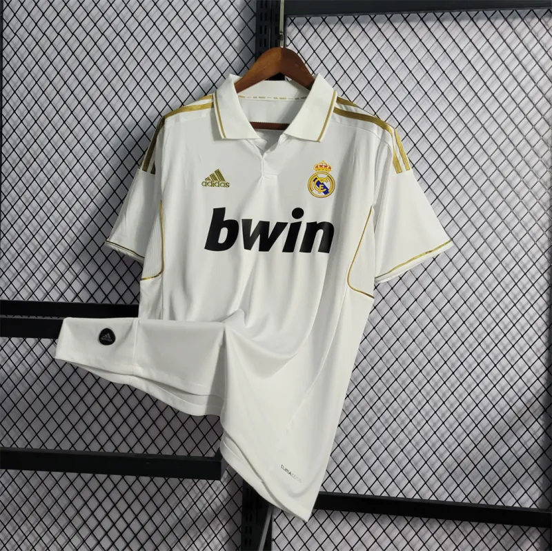 Real Madrid Retro Jersey Home Soccer Custom Shirt 2011/12 - Image 3