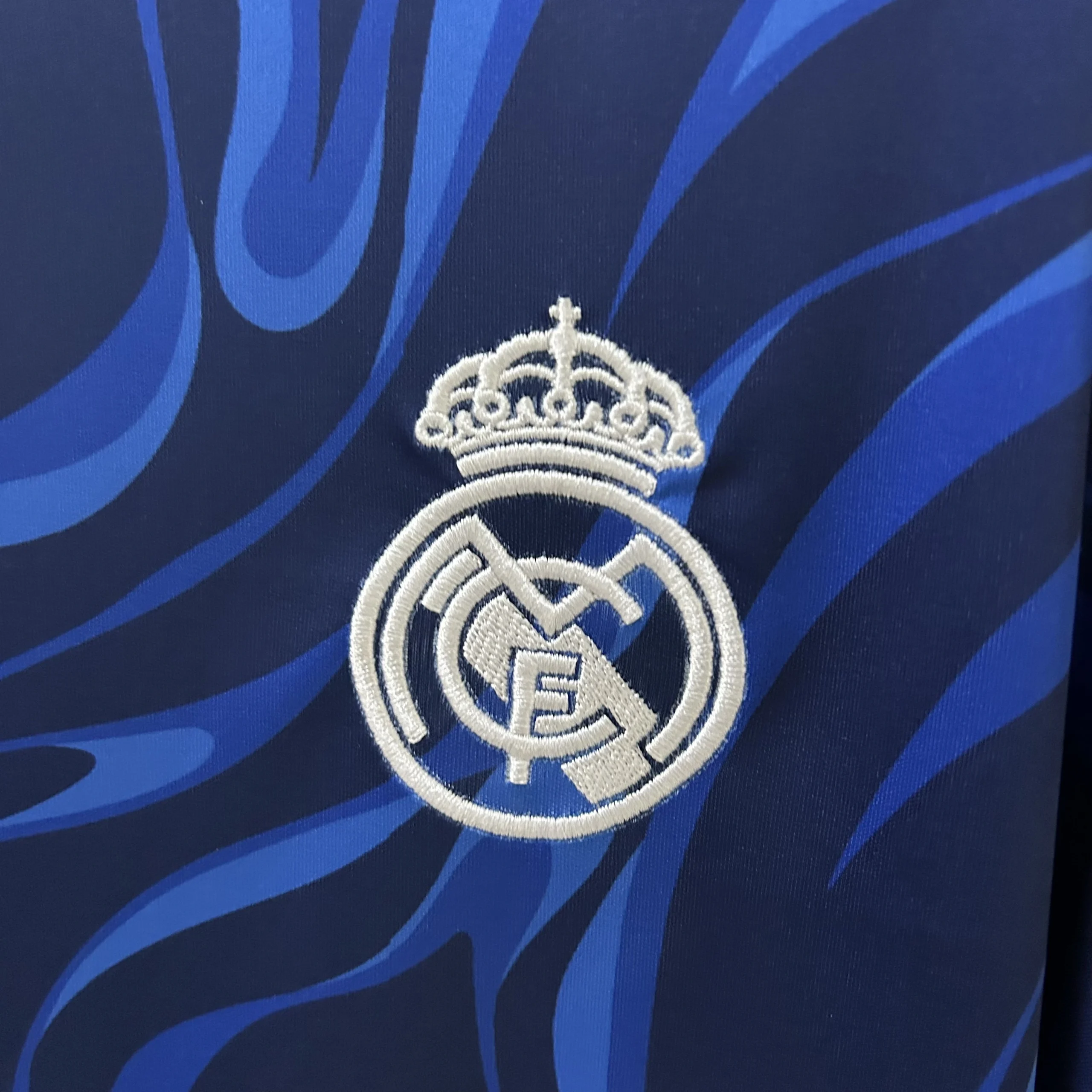 Real Madrid Soccer Jersey Training Custom Shirt 2025/26 - Image 3