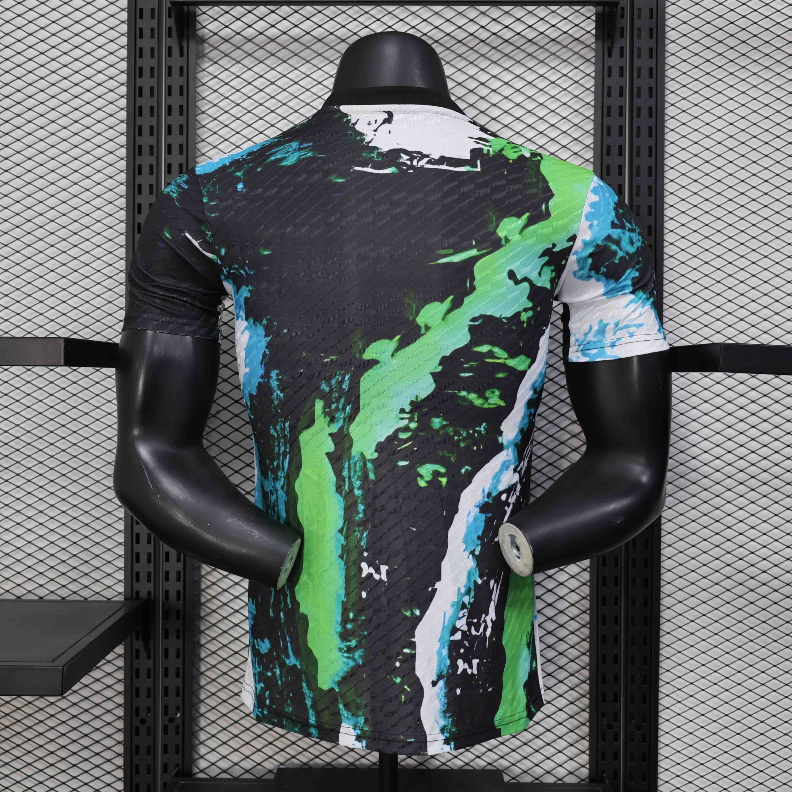 Real Madrid Soccer Jersey Special Edition Shirt 2025/26 - Image 2