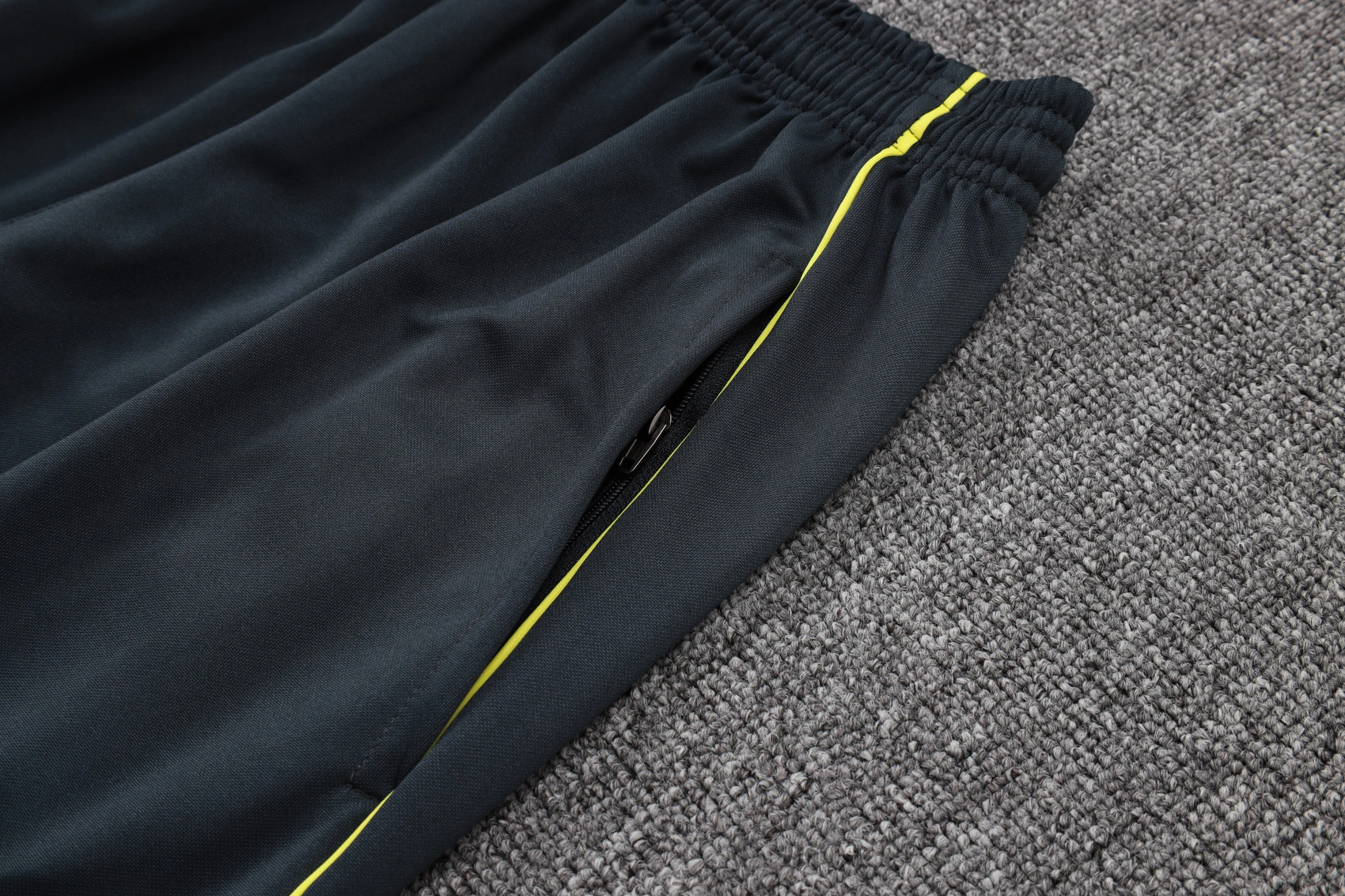 Real Madrid Training Kit (Jacket+Pants) Deep Grey 2025/26 - Image 5