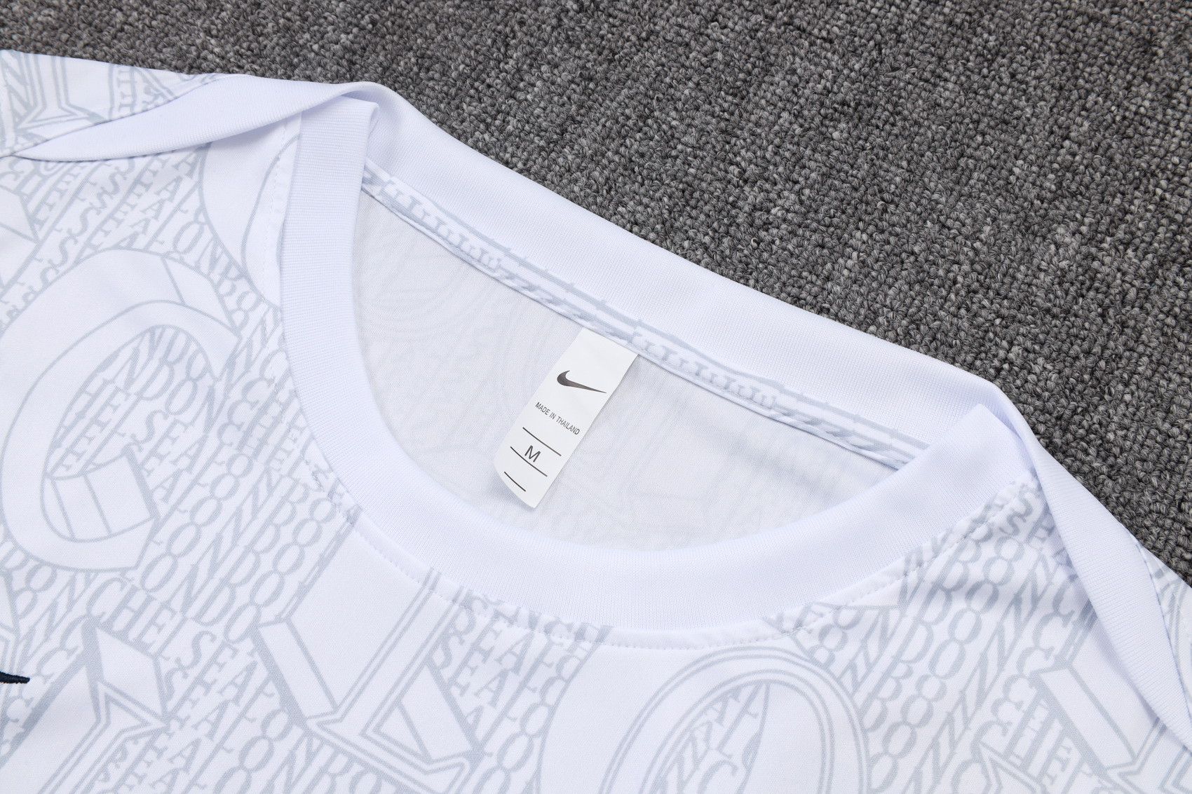 Chelsea Sleeveless Training Kit White 2025/26 - Image 5