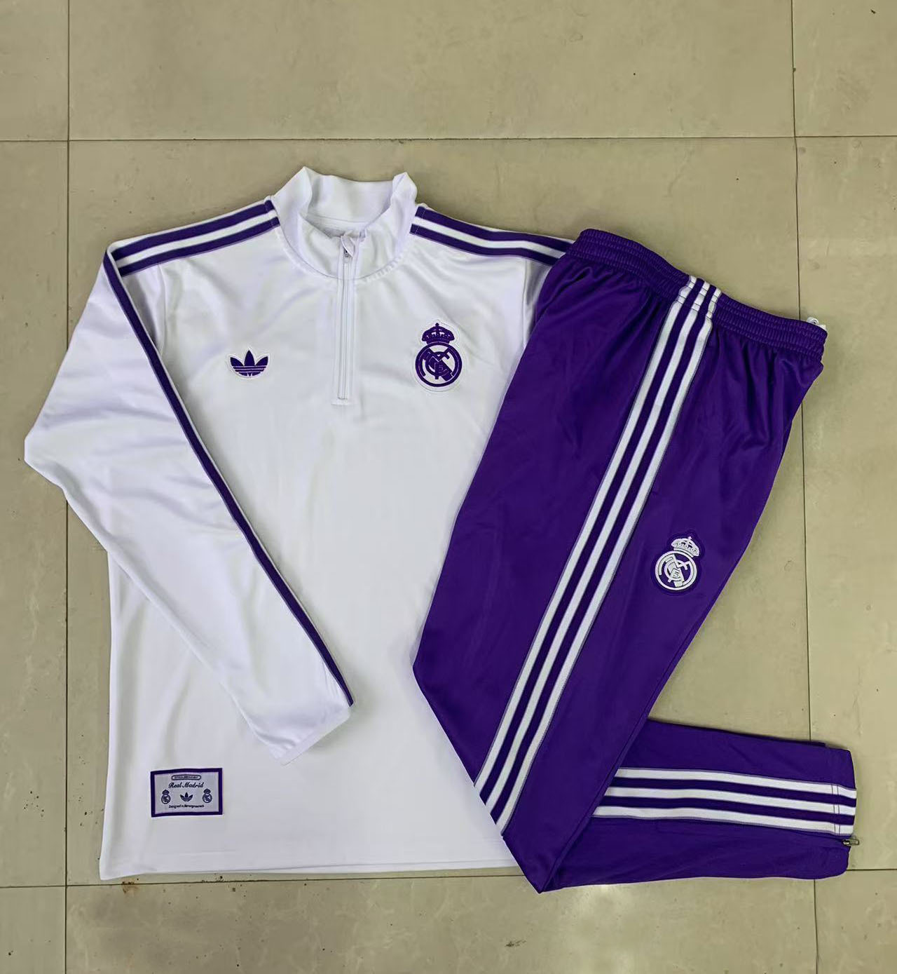 Kids Real Madrid Training Kit (Sweatshirt+Pants) White 2025/26 - Image 2