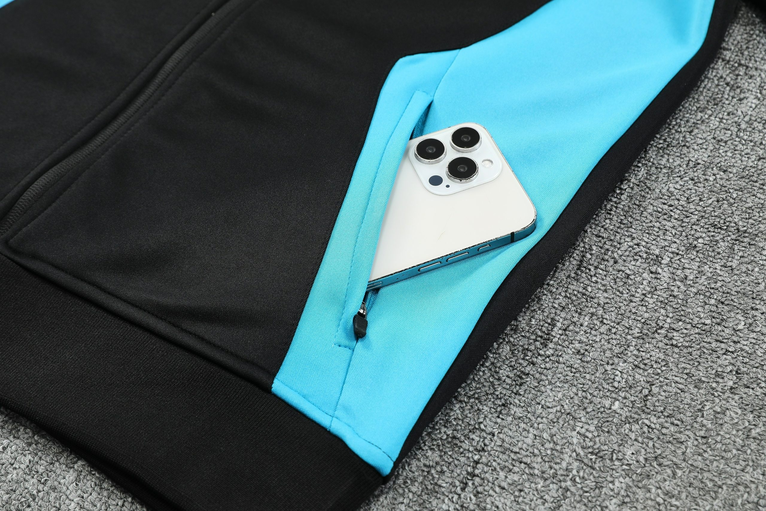 Marseille Training Kit (Jacket+Pants) Black 2025/26 - Image 4
